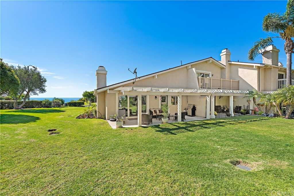 $990,000 - 2Br/2Ba -  for Sale in President Heights Ii (pt), San Clemente